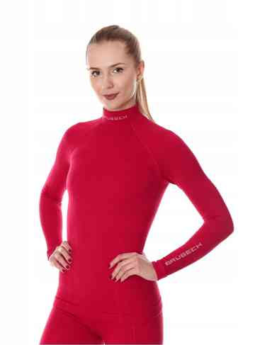 Смотреть описание женской футболки термобелья BRUBECK LS11930